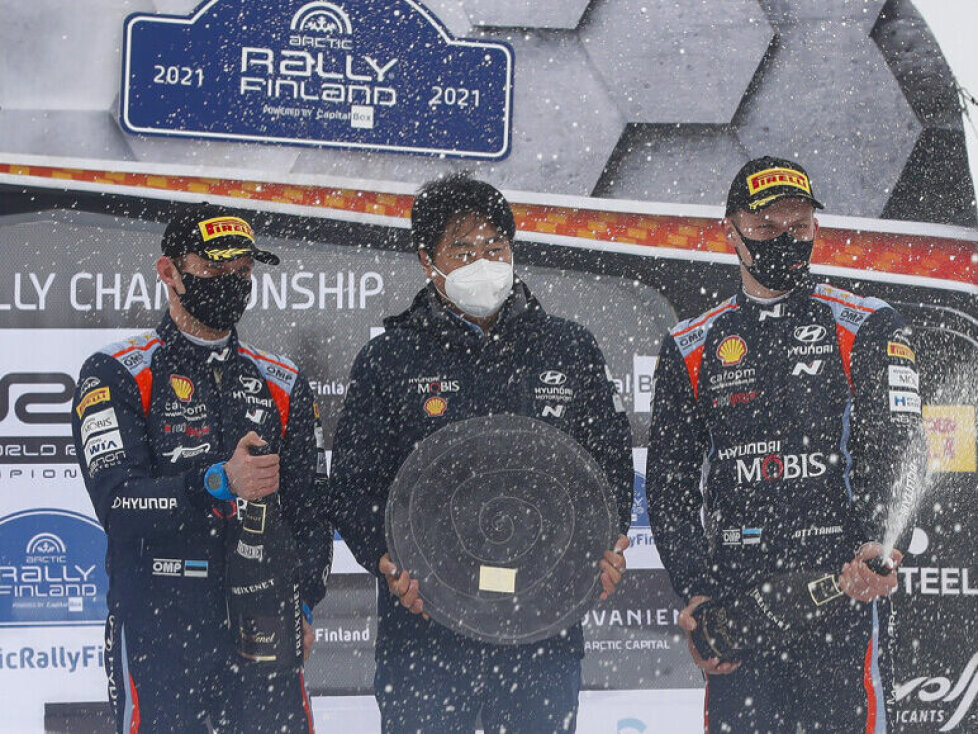 Kalle Rovanperä, Thierry Neuville
