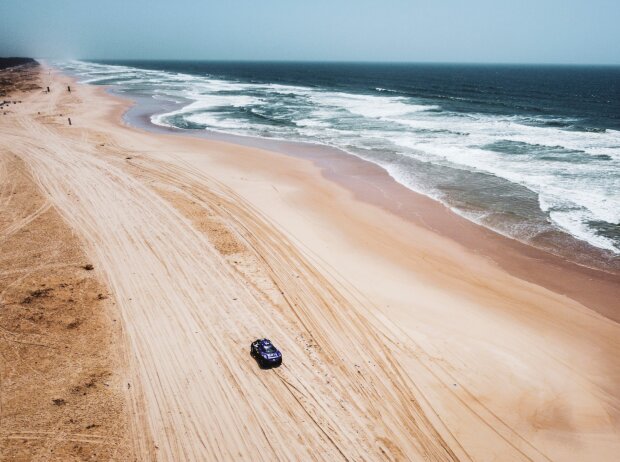 Extreme E am Strand von Lac Rose im Senegal Extreme E am Strand von Lac Rose im Senegal