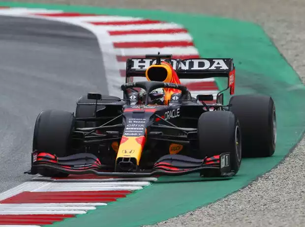 Max Verstappen (Red Bull) im Freien Training zum Großen Preis von Österreich in Spielberg Titel-Bild zur News: Max Verstappen (Red Bull) im Freien Training zum Großen Preis von Österreich in Spielberg
