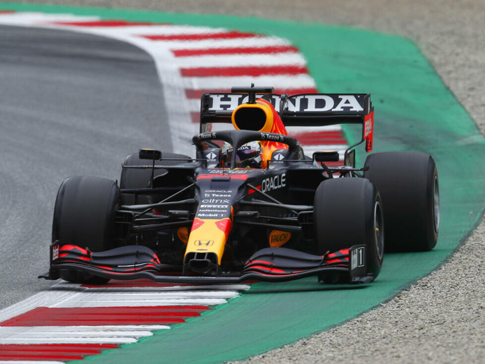 Max Verstappen (Red Bull) im Freien Training zum Großen Preis von Österreich in Spielberg