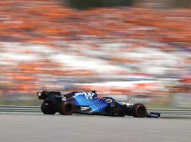 Formel-1-Pilot George Russell (Williams) beim Großen preis von Österreich auf dem red-Bull-Ring in Spielberg Titel-Bild zur News: Formel-1-Pilot George Russell (Williams) beim Großen preis von Österreich auf dem red-Bull-Ring in Spielberg