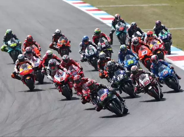 MotoGP Start Titel-Bild zur News: MotoGP Start