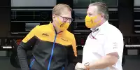 Andreas Seidl (l., McLaren-Teamchef) und Zak Brown (McLaren-CEO) beim Österreich-Grand-Prix der Formel 1 in Spielberg