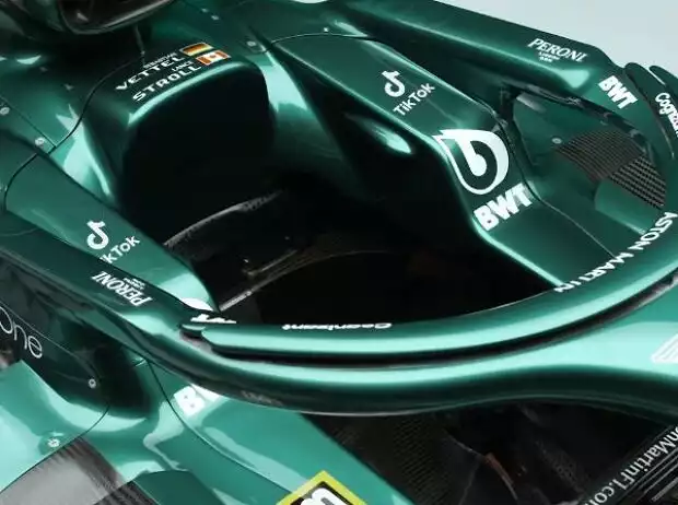 Neue Logos: Die Social-Media-Plattform TikTok und das Formel-1-Team Aston Martin haben eine Partnerschaft vereinbart Titel-Bild zur News: Neue Logos: Die Social-Media-Plattform TikTok und das Formel-1-Team Aston Martin haben eine Partnerschaft vereinbart