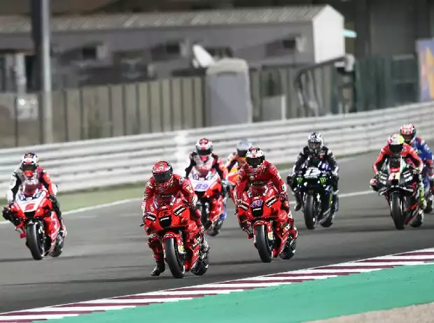 Start zum MotoGP-Saisonauftakt 2021, dem GP Katar in Losail: Francesco Bagnaia führt Titel-Bild zur News: Start zum MotoGP-Saisonauftakt 2021, dem GP Katar in Losail: Francesco Bagnaia führt