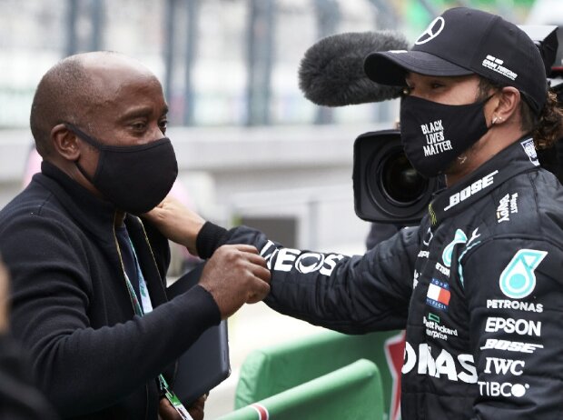 Titel-Bild zur News: Formel-1-Pilot Lewis Hamilton und sein Vater Anthony Hamilton