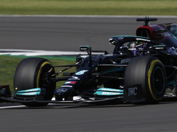 Titel-Bild zur News: Lewis Hamilton im Mercedes W12 beim Grand Prix von Großbritannien der Formel 1 2021 in Silverstone in England