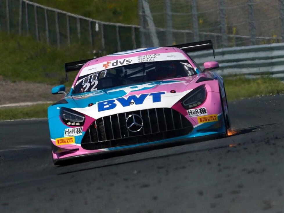 Luca Stolz, Maro Engel