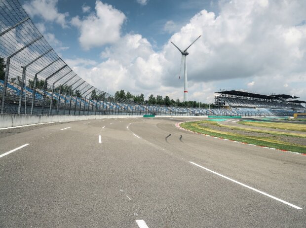 Turn 1 Turn 1