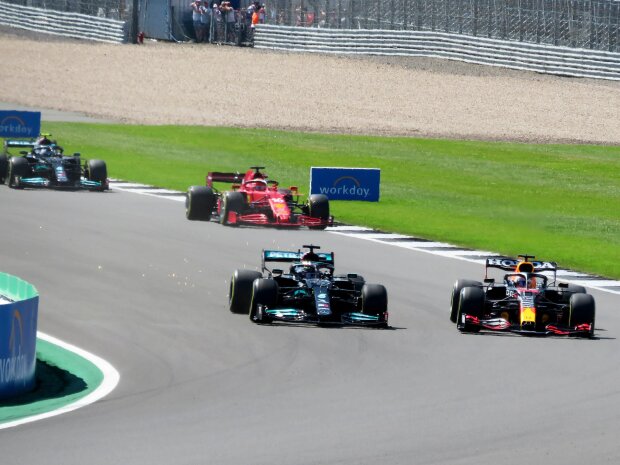 Lewis Hamilton Max Verstappen Mercedes Mercedes F1Red Bull Red Bull F1 ~Lewis Hamilton (Mercedes) und Max Verstappen (Red Bull) ~ Lewis Hamilton Max Verstappen Mercedes Mercedes F1Red Bull Red Bull F1 ~Lewis Hamilton (Mercedes) und Max Verstappen (Red Bull) ~
