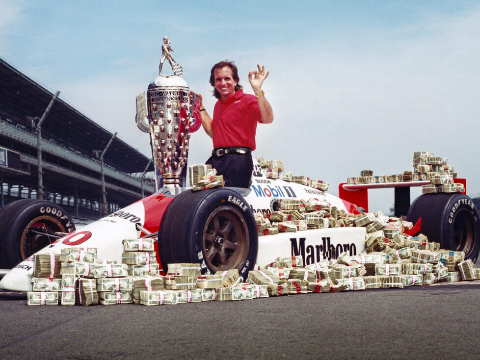 Emerson Fittipaldi nach seinem Indy-500-Sieg 1989