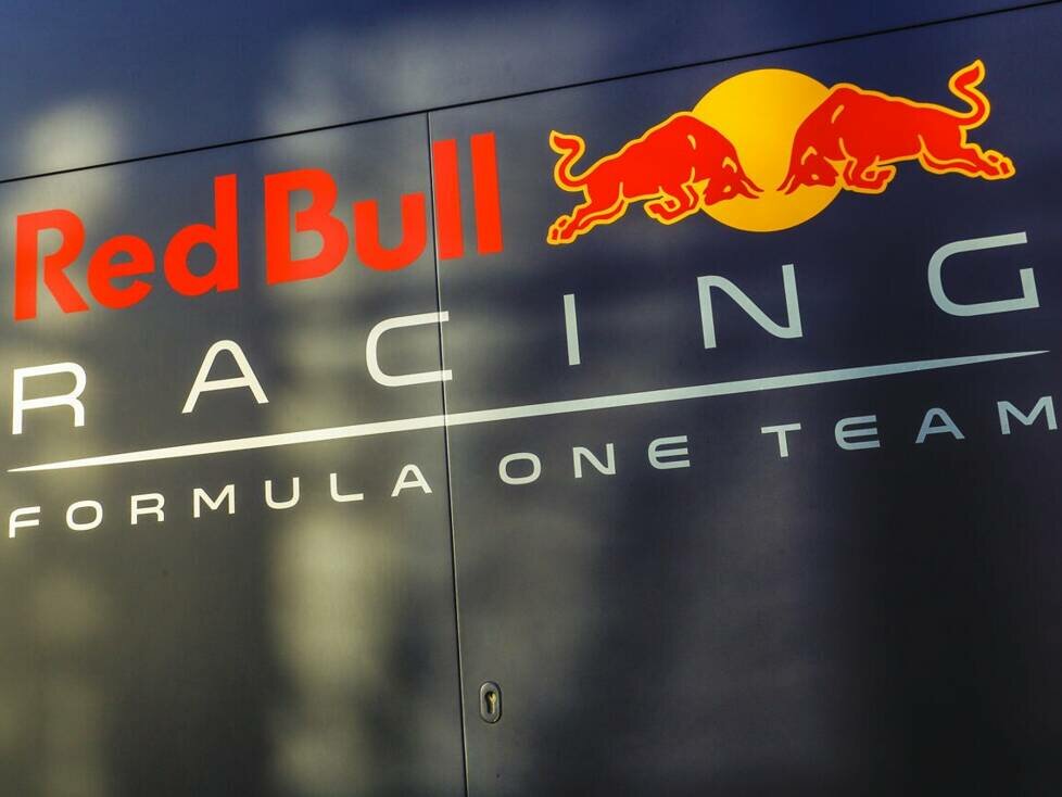 Red Bull Logo