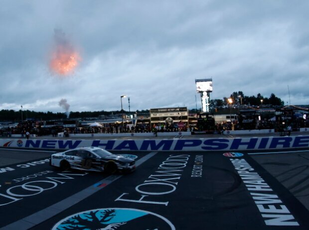 Aric Almirola Aric Almirola