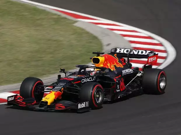 Titel-Bild zur News: Max Verstappen (Red Bull) im Qualifying zum Formel-1-Rennen am Hungaroring in Budapest