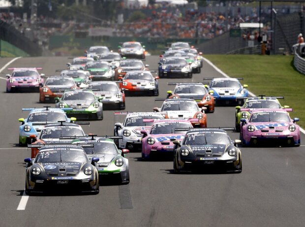 Titel-Bild zur News: Start des Porsche-Supercup 2021 auf dem Hungaroring bei Budapest