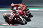 Takaaki Nakagami () und Alex Marquez () 