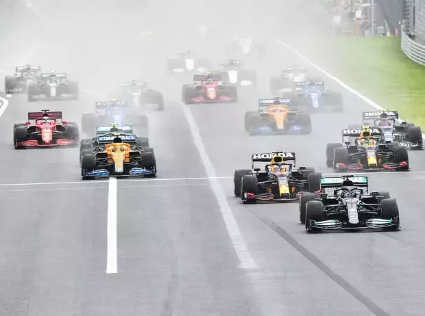 Start zum Grand Prix von Ungarn der Formel 1 2021 auf dem Hungaroring bei Budapest Titel-Bild zur News: Start zum Grand Prix von Ungarn der Formel 1 2021 auf dem Hungaroring bei Budapest