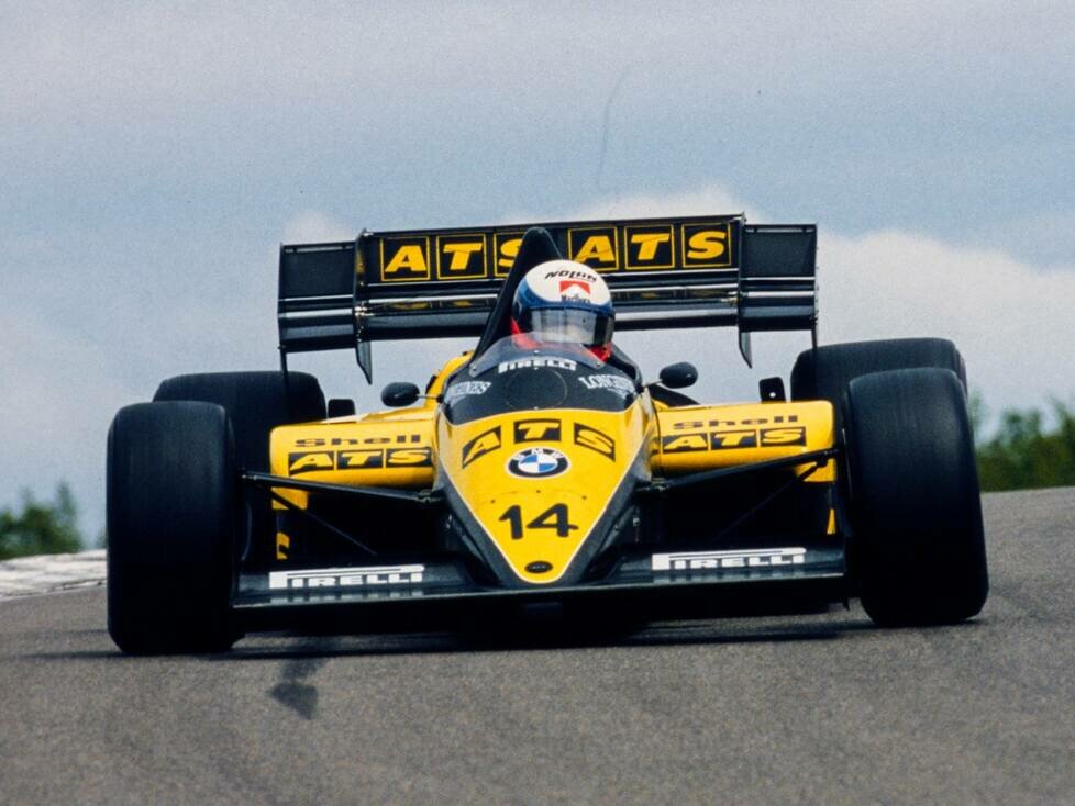 Manfred Winkelhock 1984 in Dijon im ATS-BMW