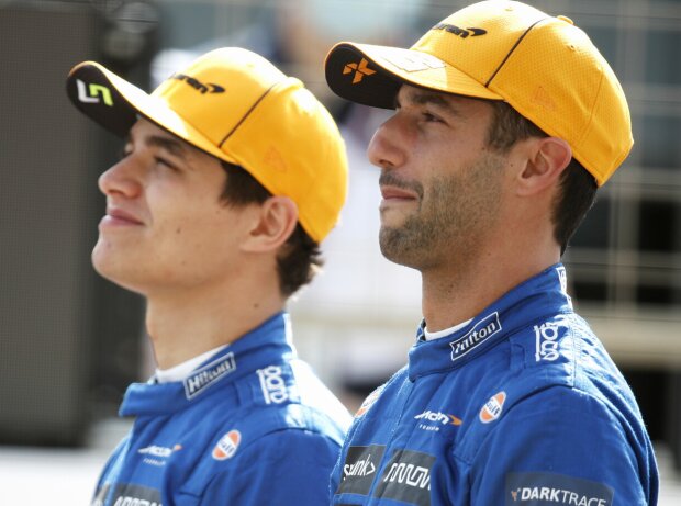 Titel-Bild zur News: Lando Norris und Daniel Ricciardo (McLaren) vor der Formel-1-Saison 2021