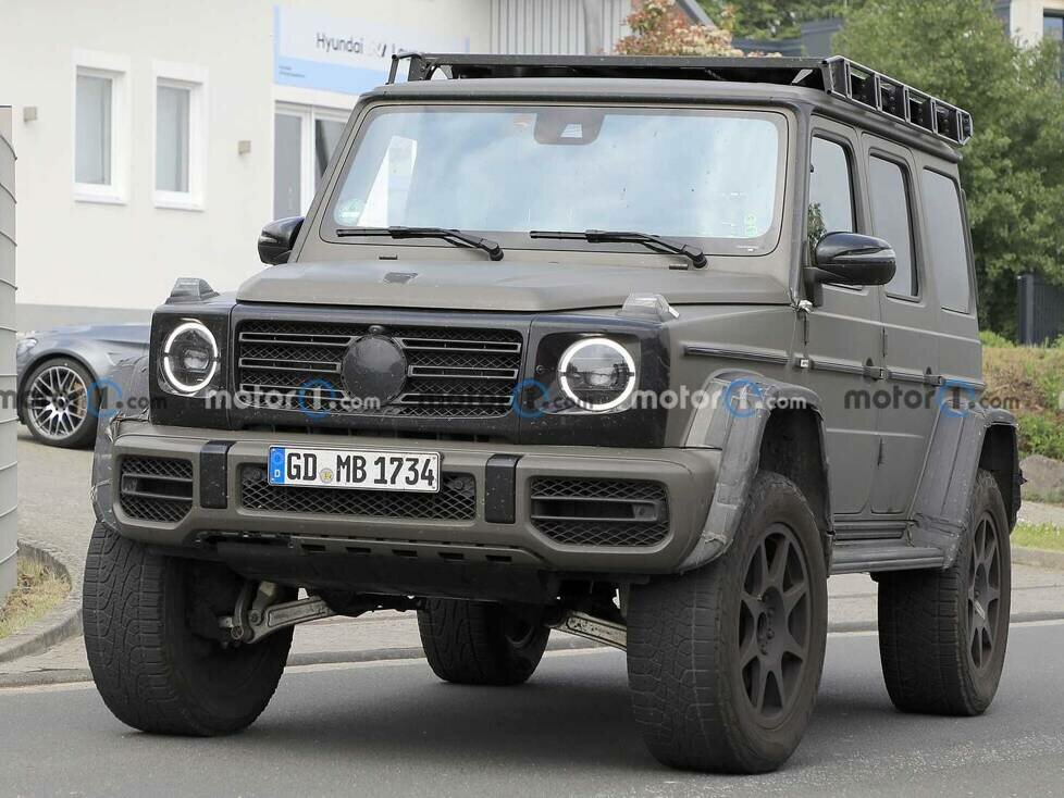 Mercedes G-Klasse 4x4 hoch 2