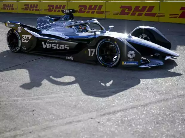 Titel-Bild zur News: Nyck de Vries beim E-Prix der Formel E 2021 in Berlin