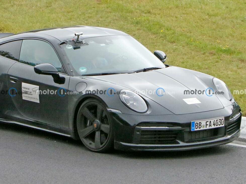 Porsche 911 Sport Classic (992) als Erlkönig erwischt