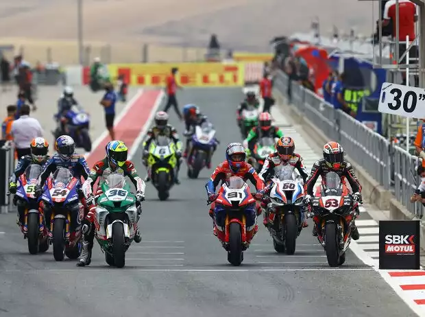 WSBK Start Titel-Bild zur News: WSBK Start