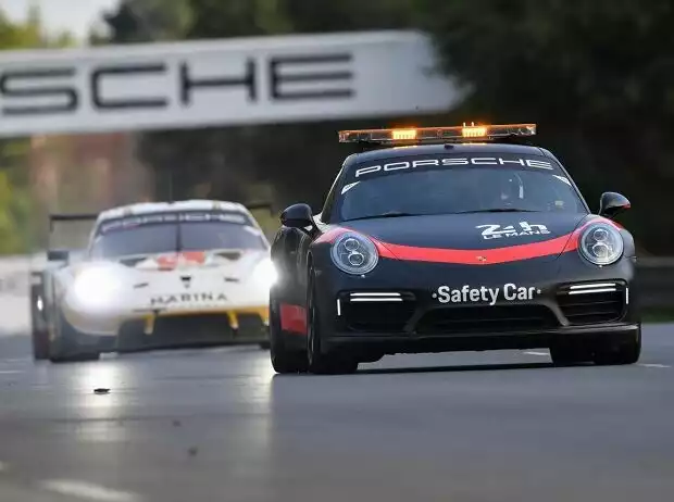 24h Le Mans 2021, Safety-Car Titel-Bild zur News: 24h Le Mans 2021, Safety-Car
