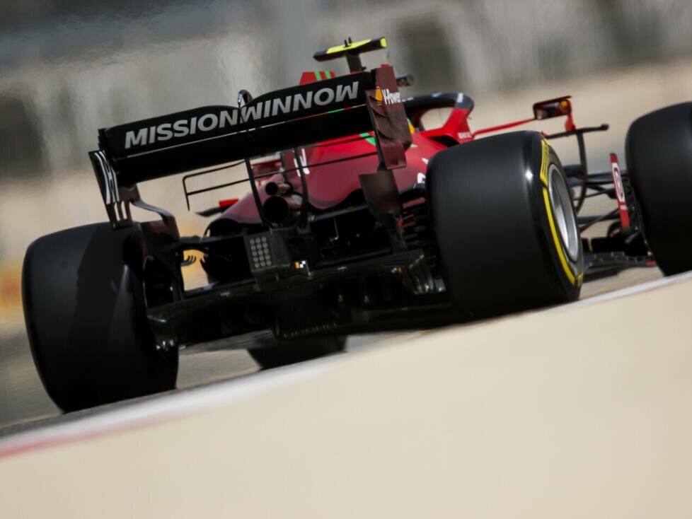 Carlos Sainz, Ferrari SF21