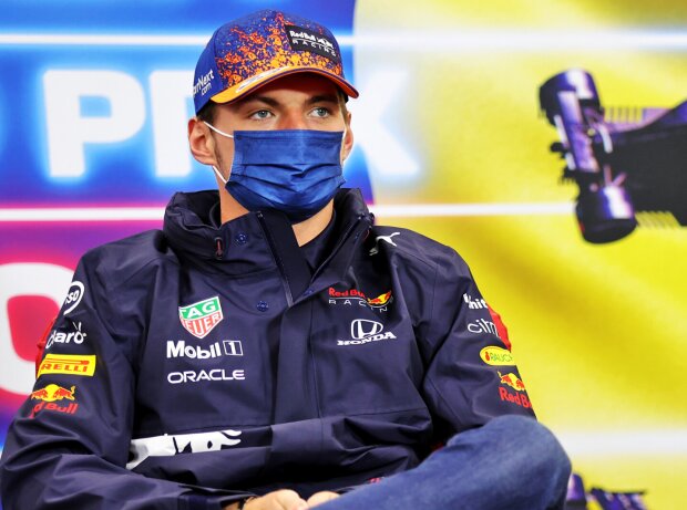 Max Verstappen (Red Bull) in der Pressekonferenz vor dem Formel-1-Wochenende in Spa-Francorchamps (Belgien) 2021 Max Verstappen (Red Bull) in der Pressekonferenz vor dem Formel-1-Wochenende in Spa-Francorchamps (Belgien) 2021