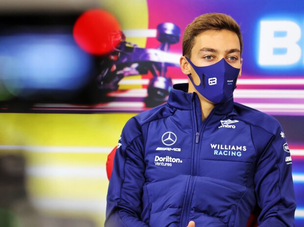 George Russell (Williams) in der Pressekonferenz vor dem Formel-1-Rennen in Spa-Francorchamps 2021 George Russell (Williams) in der Pressekonferenz vor dem Formel-1-Rennen in Spa-Francorchamps 2021