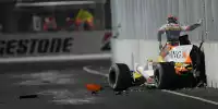 Nelson Piquet Jun. entsteigt seinem Renault-Wrack nach einem absichtlichen Unfall in Singapur