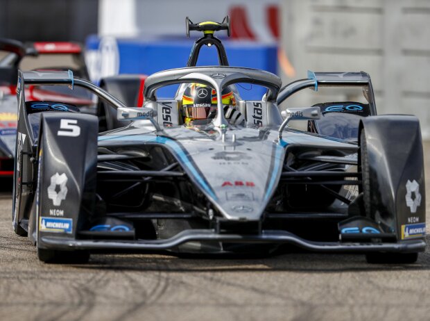 Titel-Bild zur News: Stoffel Vandoorne beim Rennen der Formel E 2021 in Berlin