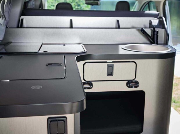 Ford Transit Nugget Active (2021) Ford Transit Nugget Active (2021)