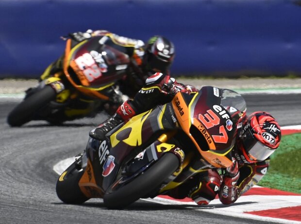 Augusto Fernandez, Sam Lowes Augusto Fernandez, Sam Lowes