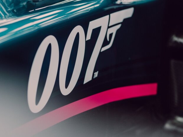 Titel-Bild zur News: James-Bond-Logo auf dem Aston Martin AMR21 beim Grand Prix von Italien der Formel 1 2021 in Monza