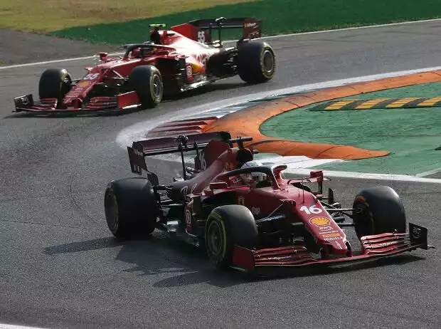 Charles Leclerc vor Ferrari-Teamkollege Carlos Sainz im Sprintqualifying zum Grand Prix von Italien der Formel 1 2021 in Monza Titel-Bild zur News: Charles Leclerc vor Ferrari-Teamkollege Carlos Sainz im Sprintqualifying zum Grand Prix von Italien der Formel 1 2021 in Monza