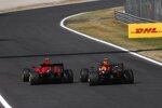 Carlos Sainz (Ferrari) und Sergio Perez (Red Bull) 