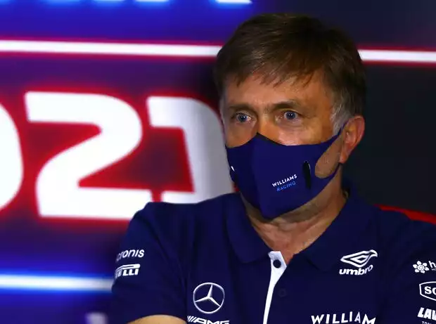 Williams-Teamchef Jost Capito bei einer FIA-Pressekonferenz Titel-Bild zur News: Williams-Teamchef Jost Capito bei einer FIA-Pressekonferenz