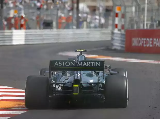Sebastian Vettel (Aston Martin AMR21) beim Formel-1-Rennen von Monaco 2021 Titel-Bild zur News: Sebastian Vettel (Aston Martin AMR21) beim Formel-1-Rennen von Monaco 2021