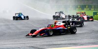 Fahrzeuge der Formel 3 beim Regenrennen in Spa-Francorchamps 2021