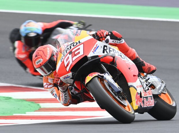 Marc Marquez fährt mit seiner Honda in Misano. Marc Marquez fährt mit seiner Honda in Misano.