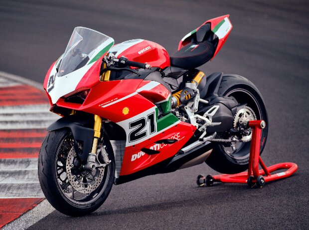 Ducati Panigale V2