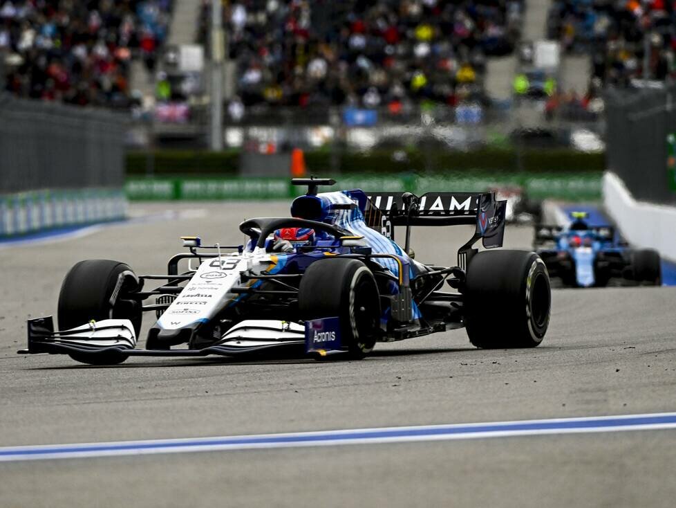 George Russell im Williams FW43B