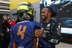 Lando Norris (McLaren) und Lewis Hamilton (Mercedes) 