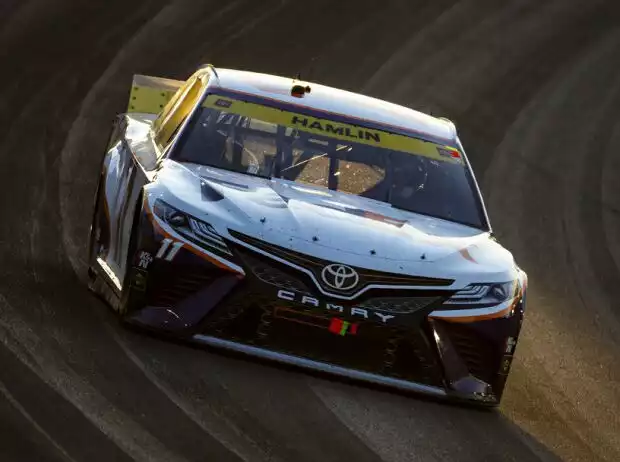 Denny Hamlin Titel-Bild zur News: Denny Hamlin