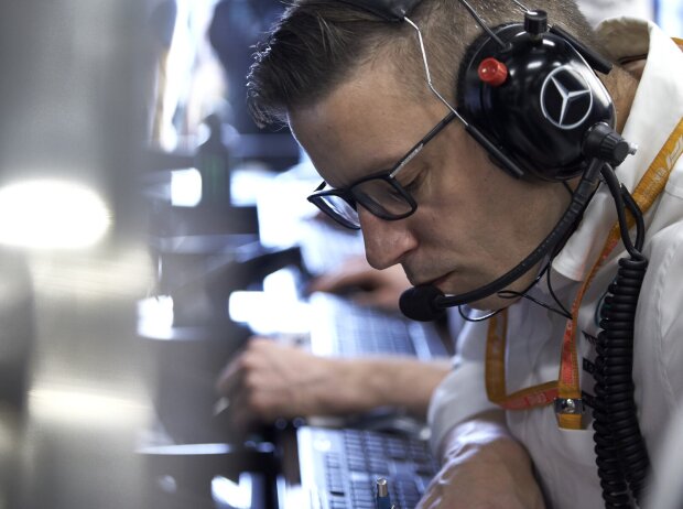 Titel-Bild zur News: Peter Bonnington, Renningenieur von Lewis Hamilton bei Mercedes