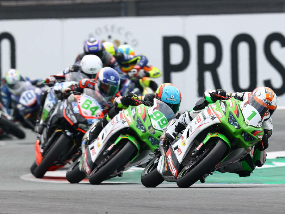 Supersport 300 Start