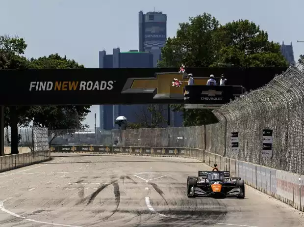IndyCar-Auto beim Rennen auf der Belle Isle in Detroit Titel-Bild zur News: IndyCar-Auto beim Rennen auf der Belle Isle in Detroit