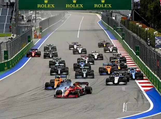 Carlos Sainz, Lando Norris, George Russell, Lance Stroll, Fernando Alonso Titel-Bild zur News: Carlos Sainz, Lando Norris, George Russell, Lance Stroll, Fernando Alonso